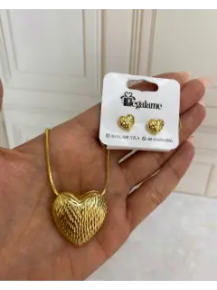 Set de cadena y zarcillo de corazón. Serie #CO023