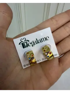 Argollas pequeñas con incrustaciones de circones de colores - Dorado