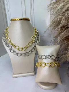 Set de colla y pulsera de corazón- Dorado y Plateado