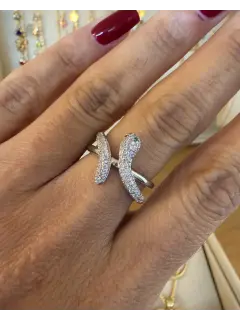 Anillo de serpiente - Plateado con incrustaciones de circones