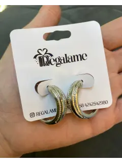 Argollas plateadas elegantes