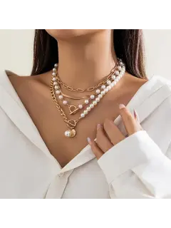 Collar en capas de perla