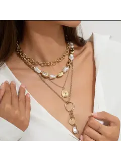 Collar estilo barroco