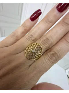 Anillo maxi en forma de flor con piedra