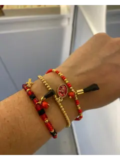 Pulsera azabache y san Miguel arcángel