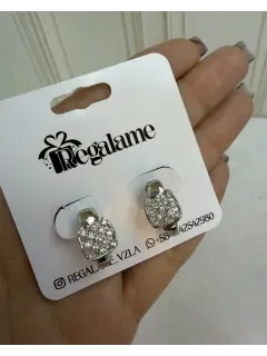 Zarcillos con circones de corte brillante plateado