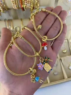 Pulsera de pandora - Dijes variados (mar, hawái y  honguito). Al mayor
